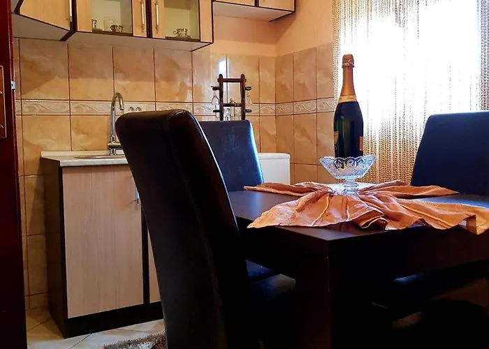 Apollon Home Apartments