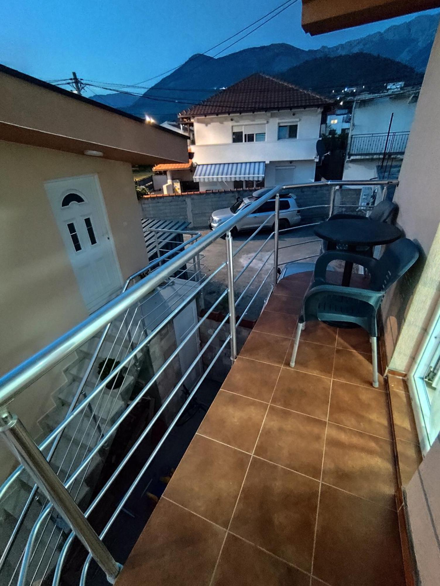 Apollon Apartment